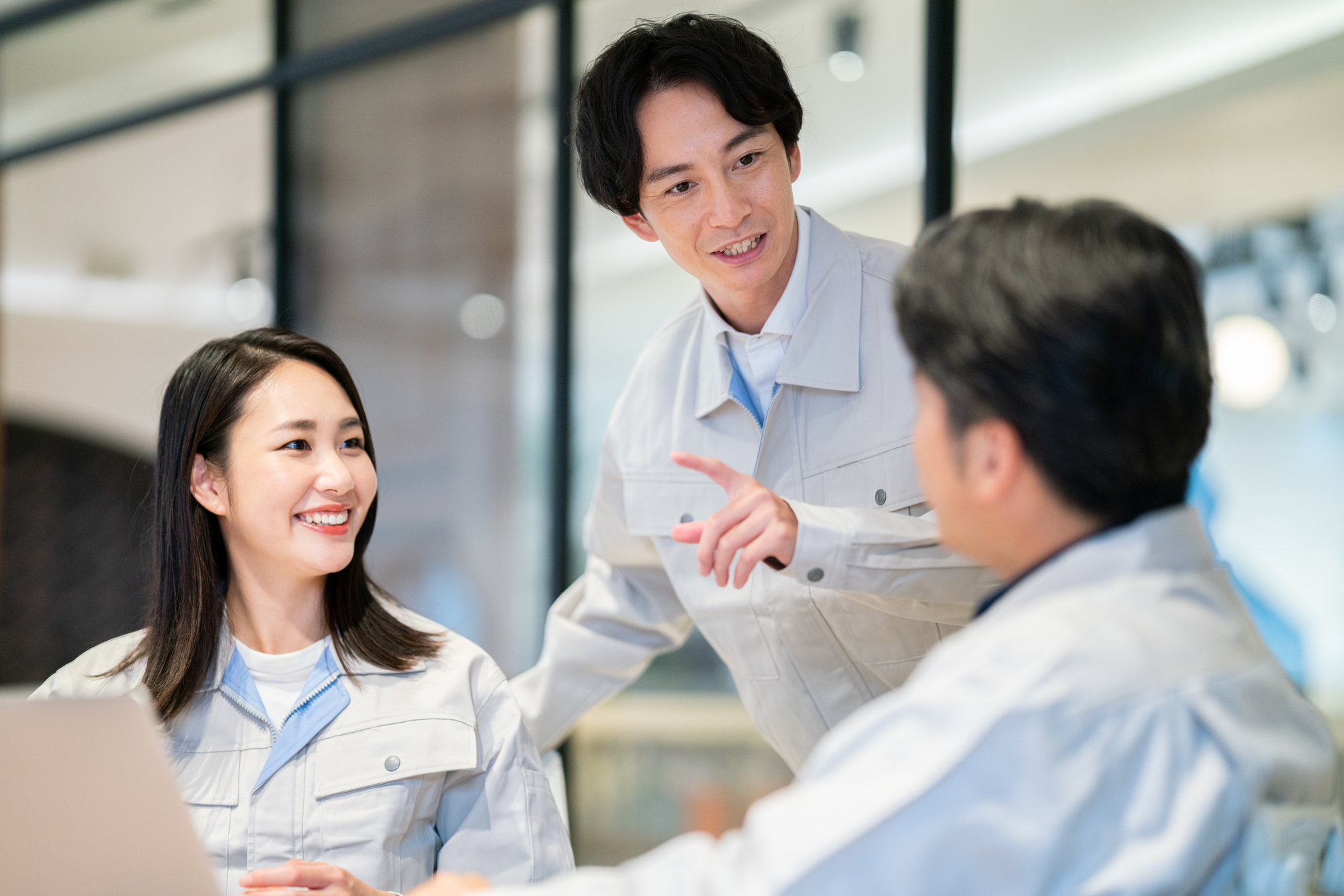株式会社新丸正